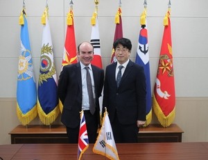South Korea, UK hold talks on defense exports