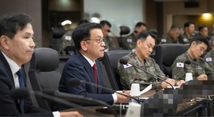 Acting President Choi calls for robust military readiness, high morale