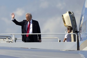 Trump says he will announce 25% steel and aluminum tariffs Monday, and more import duties are coming