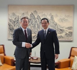 Seoul's nuclear envoy requests China's constructive role in Korean denuclearization