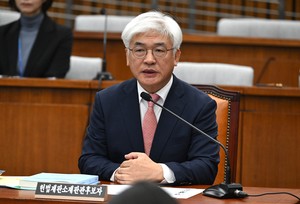 Constitutional Court's Thursday ruling on 9th justice may affect Yoon's trial