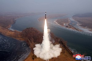 N. Korea launches ballistic missiles as S. Korea-US military drill begins