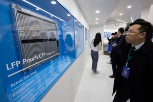 LG, Samsung look to LFP batteries to challenge China dominance