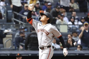 'Grandson of the Wind' Lee Jung-hoo making Giant mark on MLB