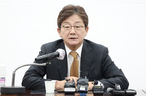 Ex-lawmaker Yoo Seong-min to announce presidential bid as independent candidate