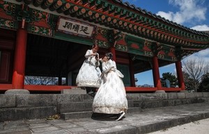 Shopping scams, taxi rip-offs fuel 71% rise in foreign tourist complaints in South Korea