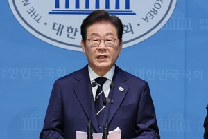 S. Korea's presidential front-runner ranked among Time's 100 most influential people of 2025