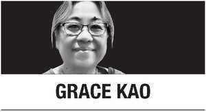 [Grace Kao] Americans consider leaving the US