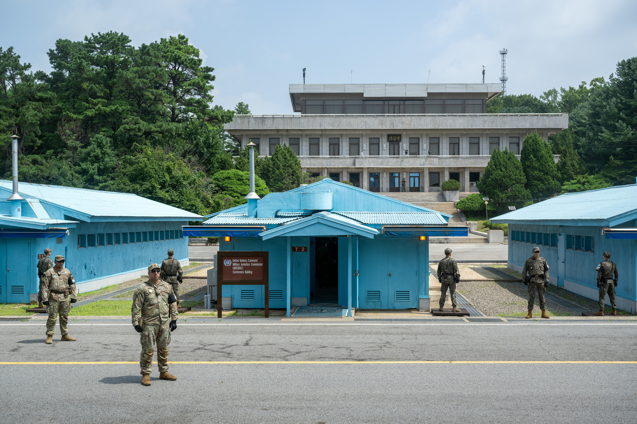 Soldiers stand at the blue barracks during Federal Defence Minister Pistorius' visit to the Demilitarized Zone between South and North Korea on Aug. 3, 2024. (Getty Images)