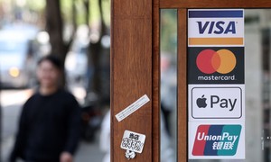 Card spending climbs over 3% in Q1