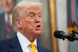 Trump inks memo to facilitate allies' investment, restrict China from investing in strategic sectors