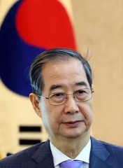 Will Han Duck-soo really run for president?