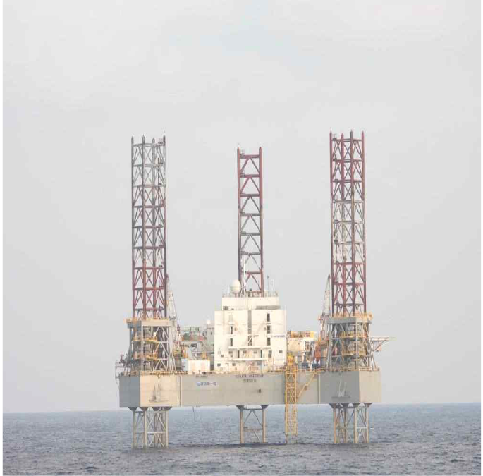 The "Atlantic Amsterdam," a structure installed by Chinese authorities in 2022 under the pretext of supporting deep-sea aquaculture management, stands in the Provisional Measures Zone in the West Sea. (Photo courtesy of the office of Rep. Eom Tae-young)